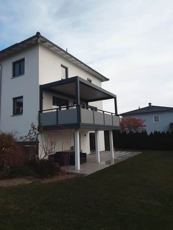 Kundenprojekt Lamellendach B 200 XL In Coburg