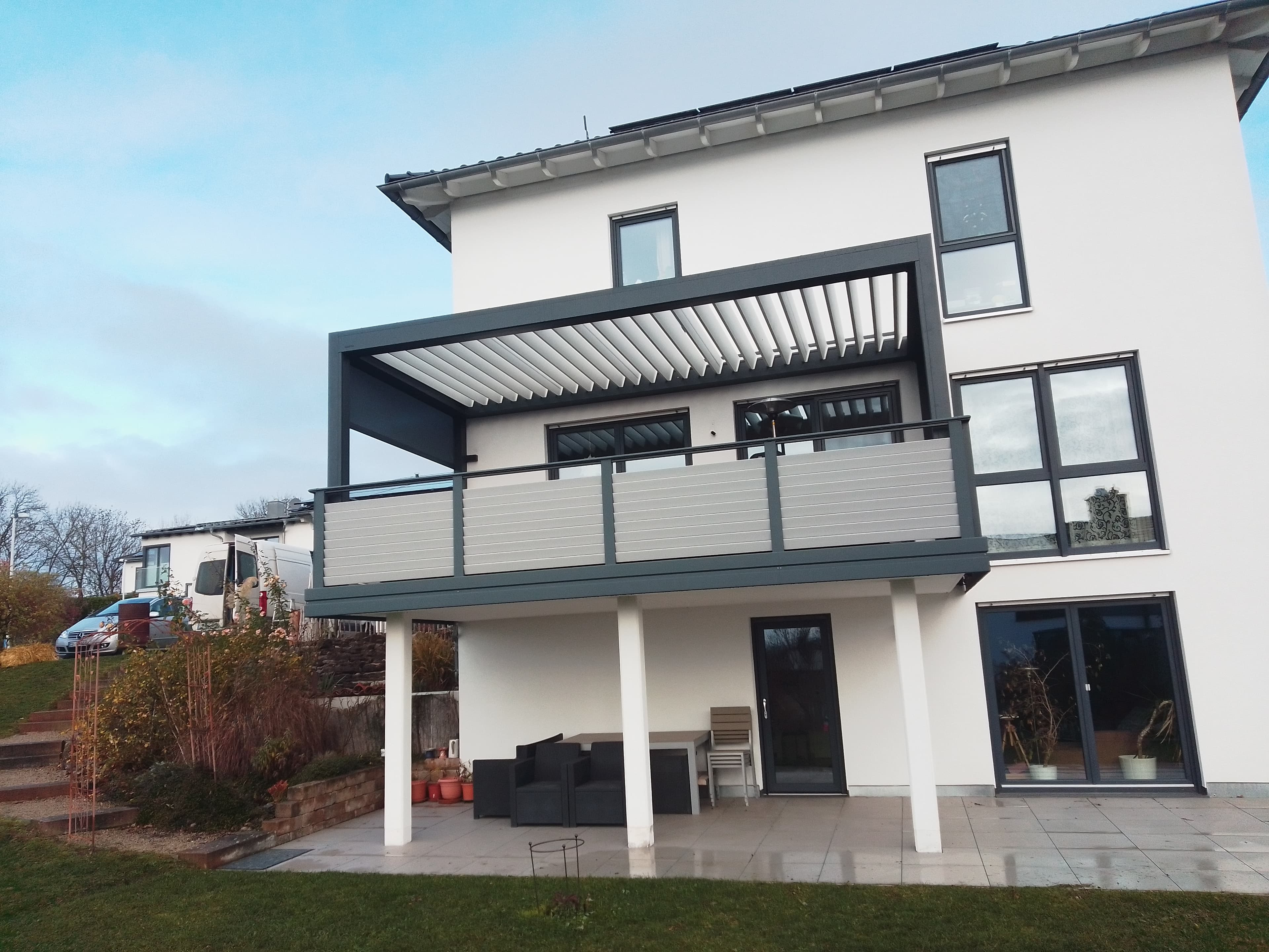 Kundenprojekt Lamellendach B 200 XL In Coburg