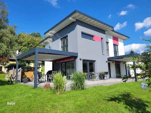 Terrassenüberdachung aus Aluminium vom Profi bestellen